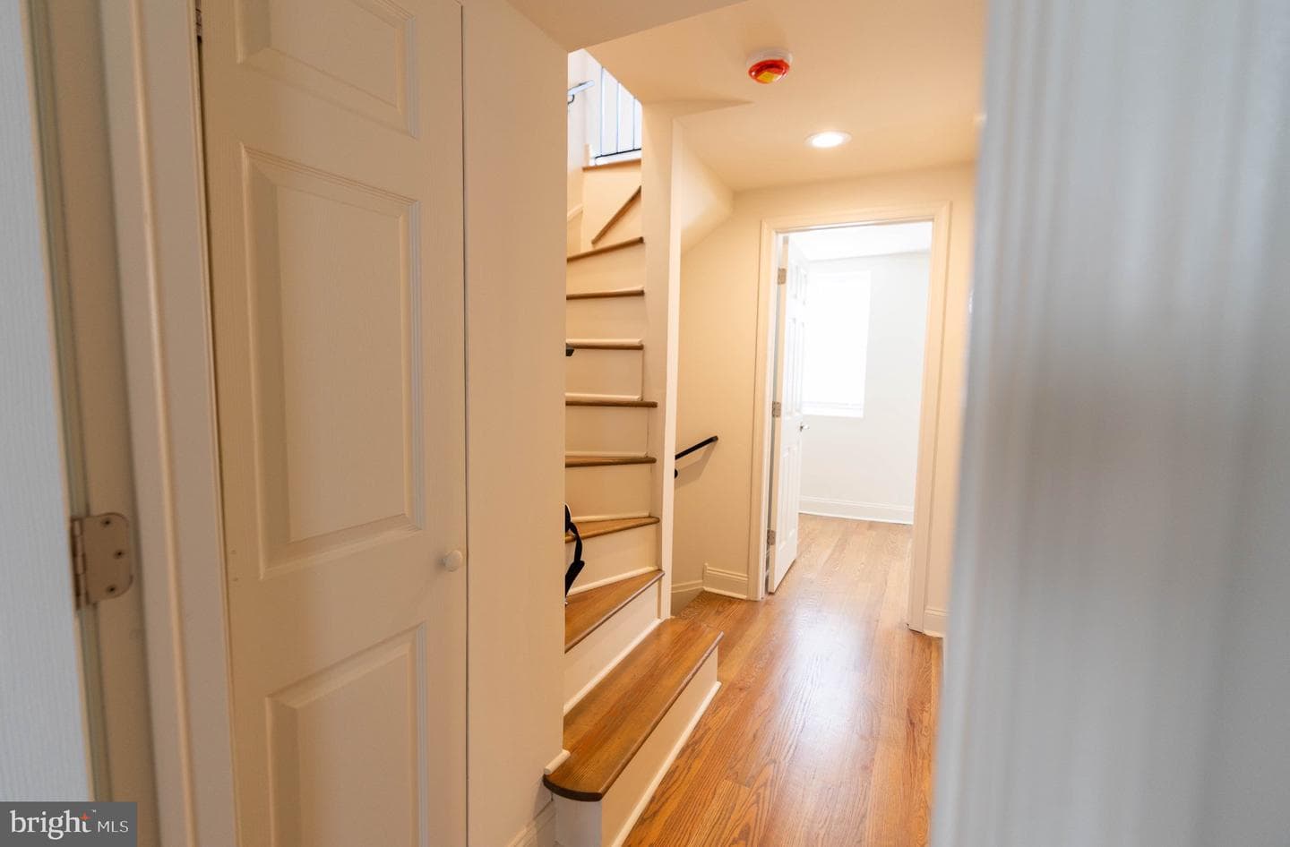 907 S Darien Way photo 16