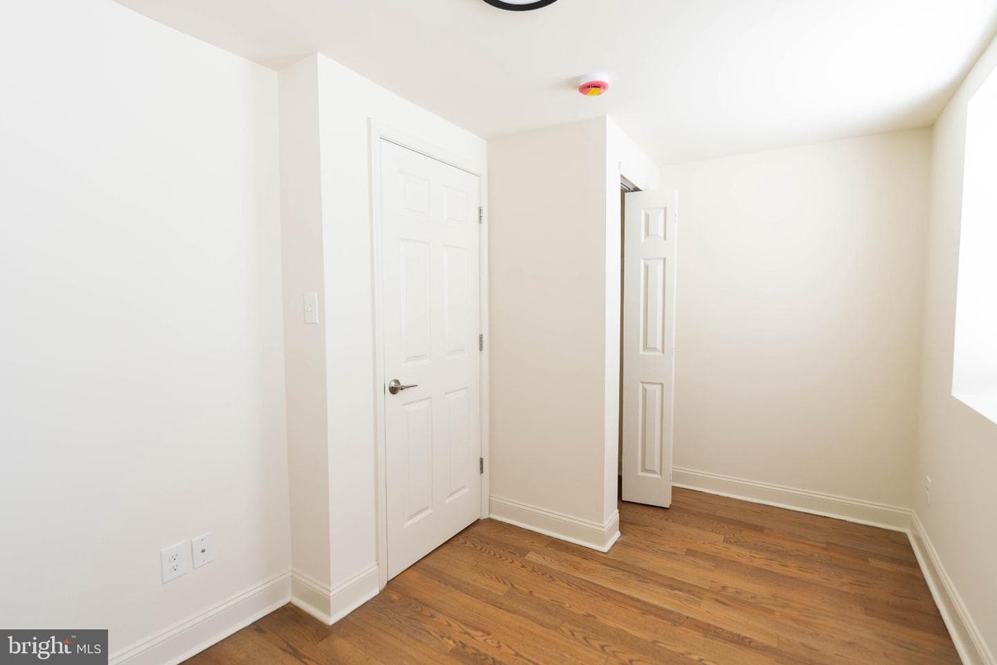 907 S Darien Way photo 24