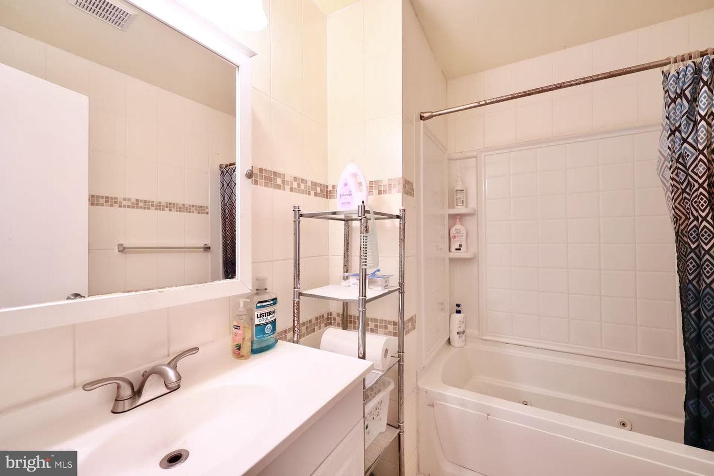 2156 Conwell Avenue photo 34
