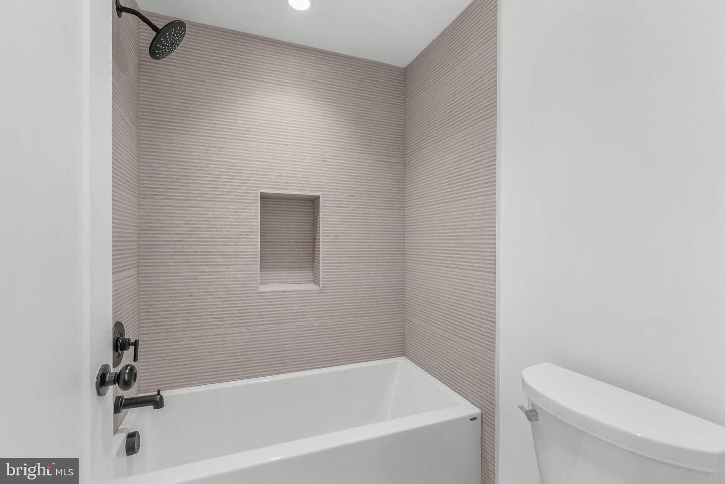635 N 7th Street #c2b photo 22