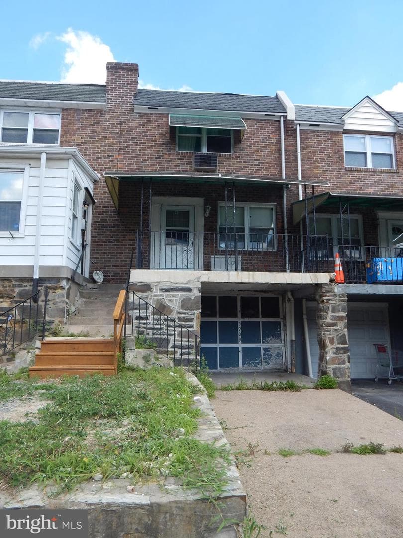 5909 Newtown Avenue, Philadelphia