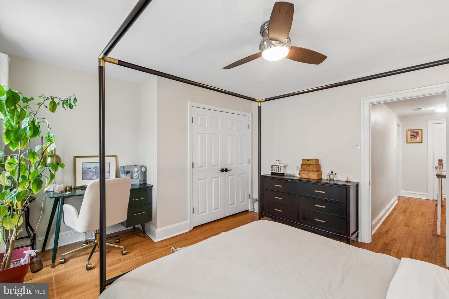 1807 Webster Street photo 22