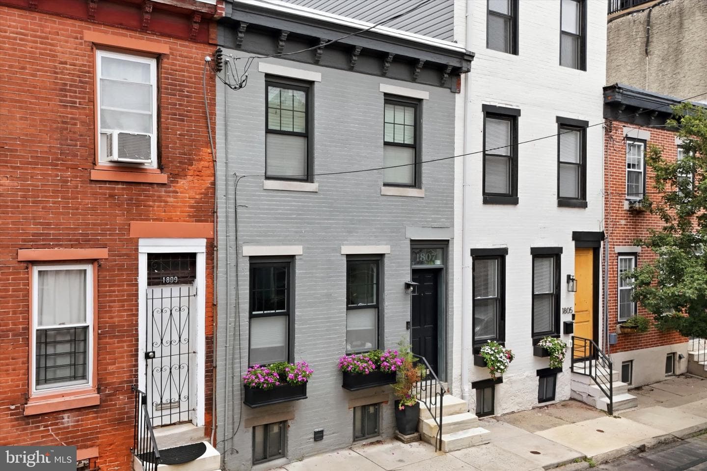 1807 Webster Street photo 28