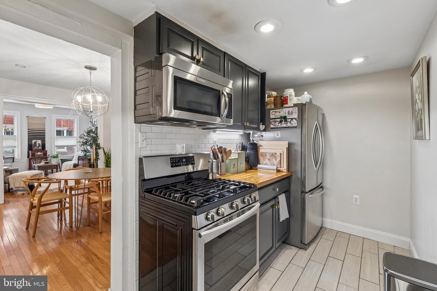 1807 Webster Street photo 9