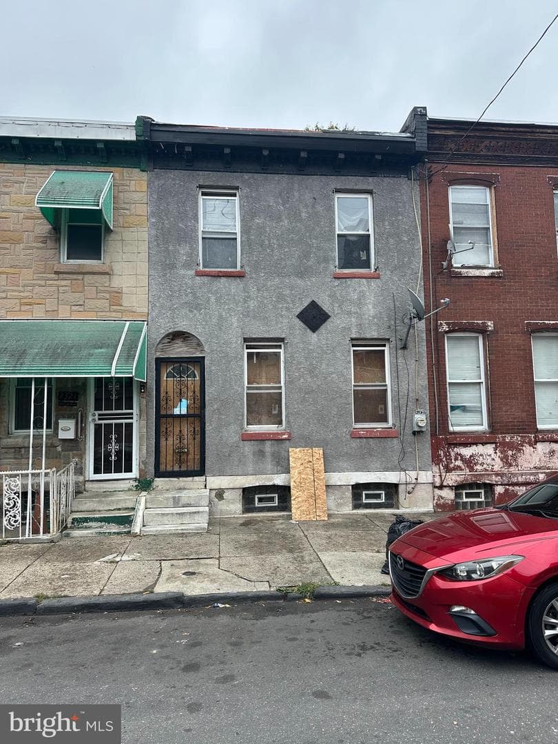 2319 N Fairhill Street photo 19