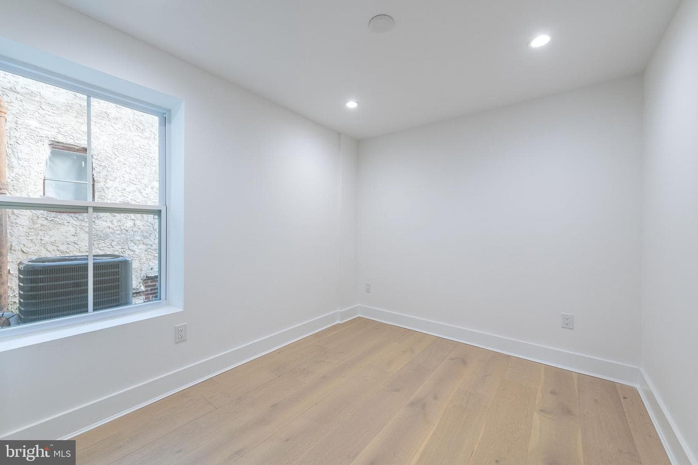517 Diamond Street photo 23