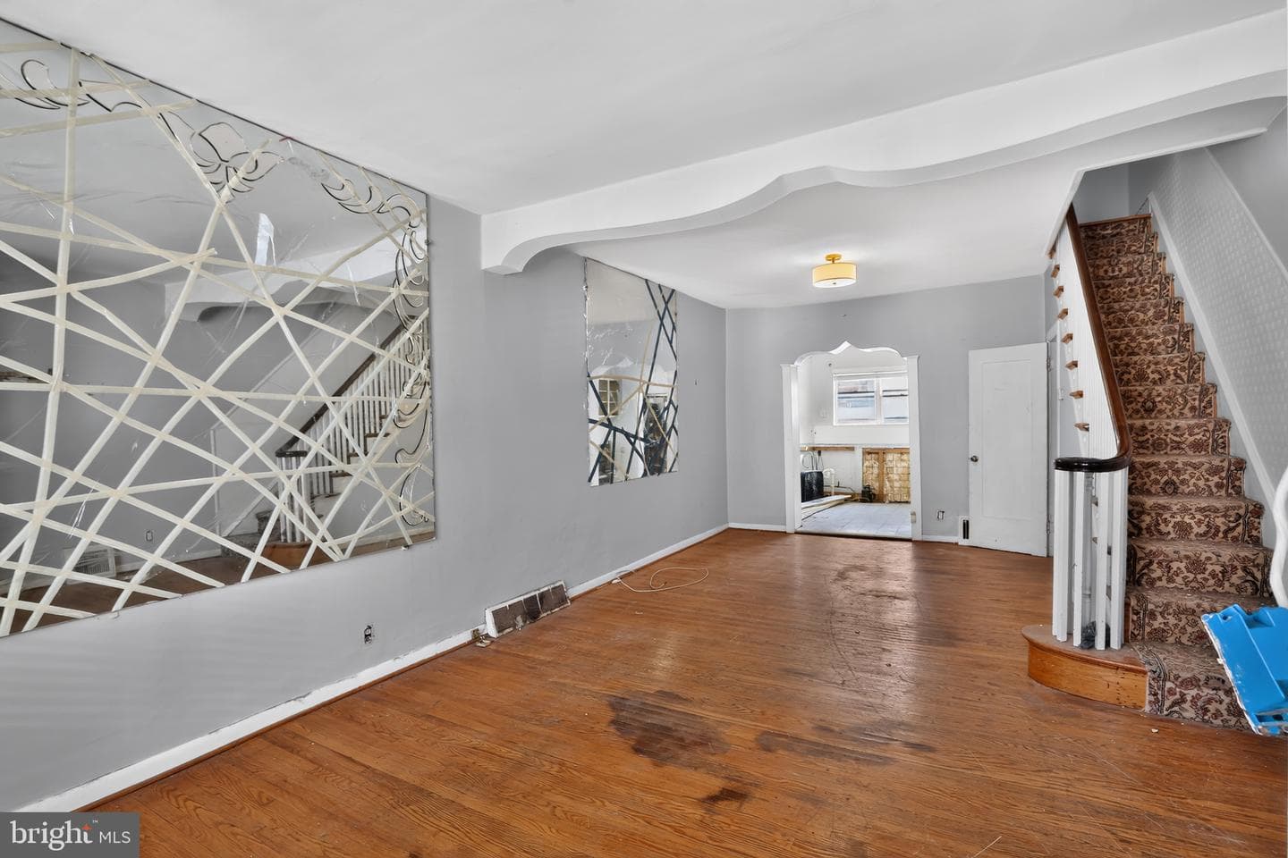 1014 Tree Street photo 4