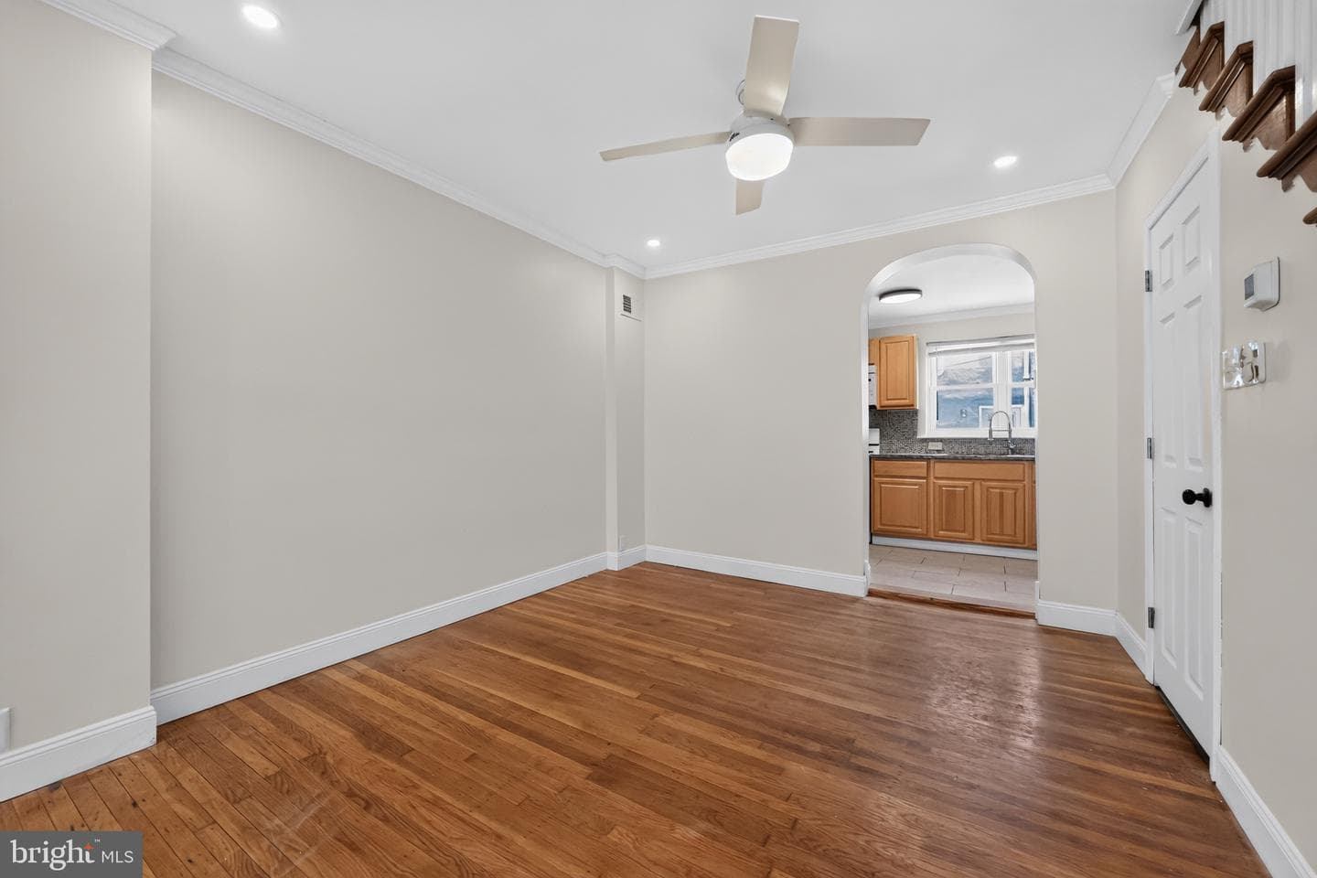 2043 S Darien Street photo 16