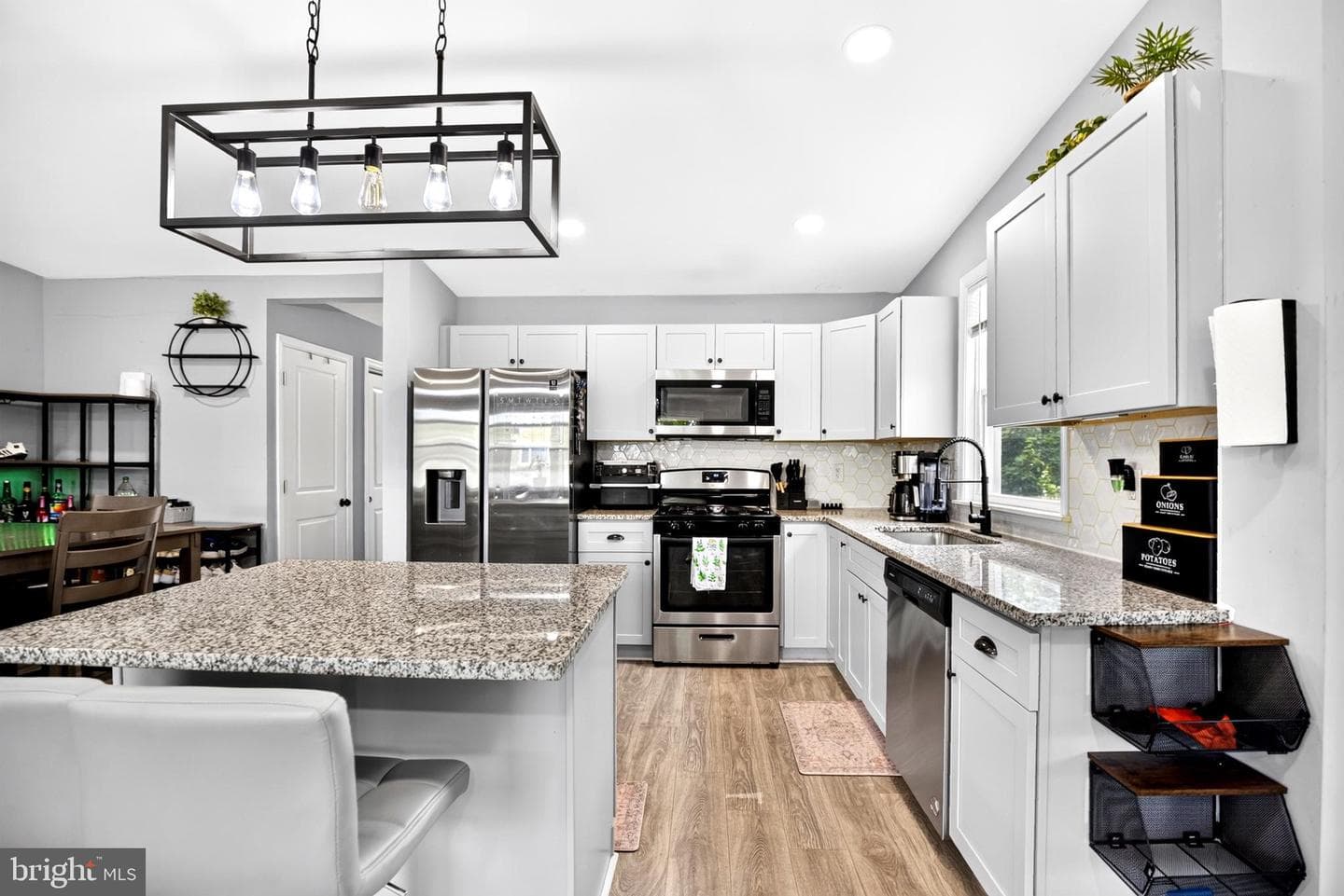2908 Walnut Hill Street photo 16