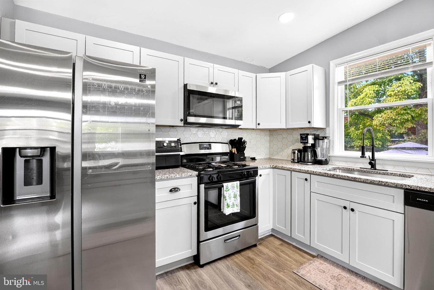 2908 Walnut Hill Street photo 21