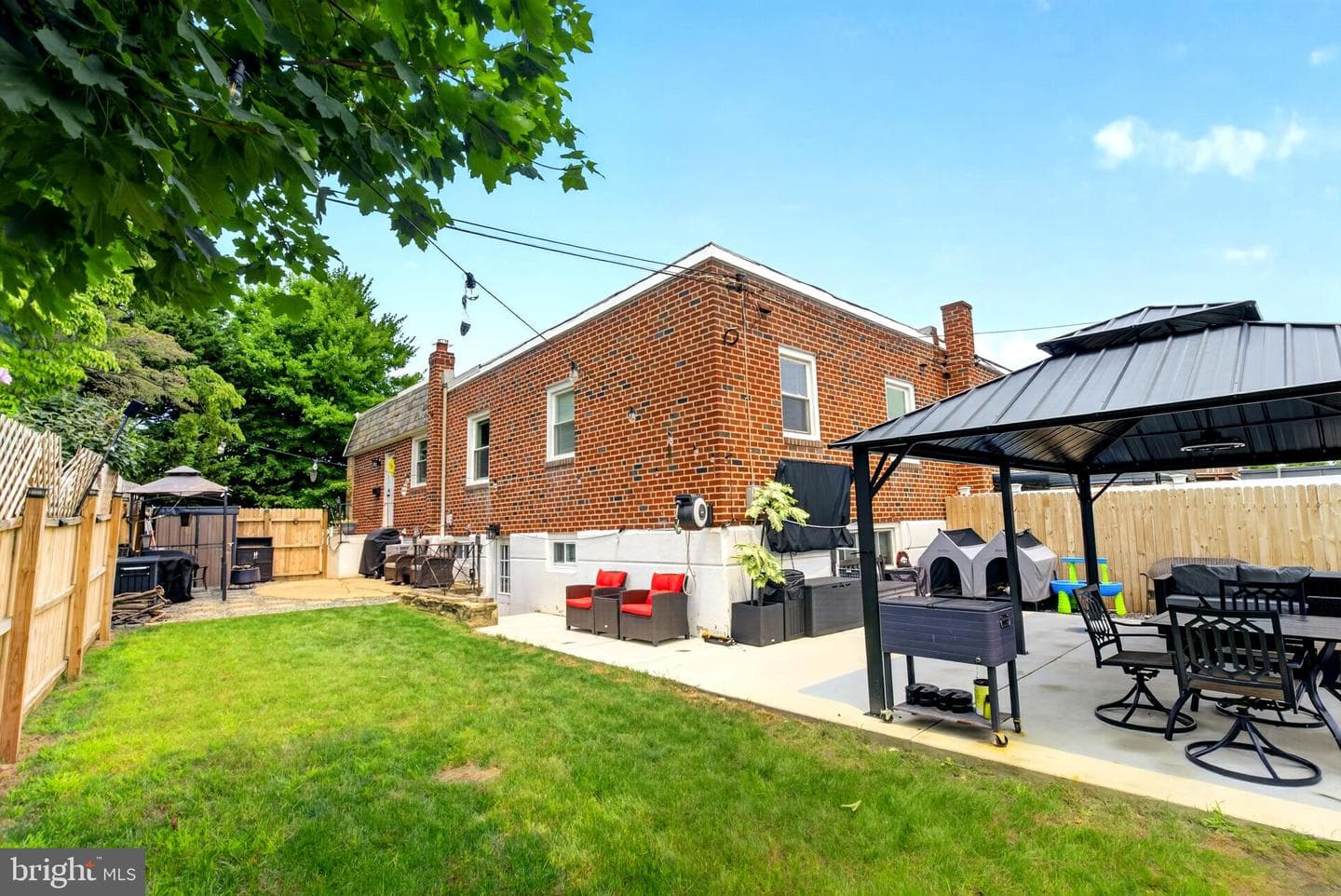 2908 Walnut Hill Street photo 36