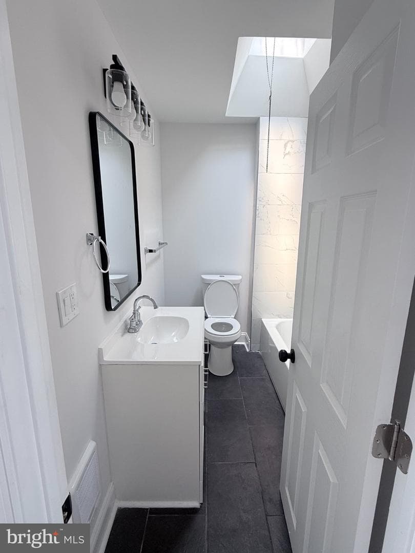 6711 Cornelius Street photo 27
