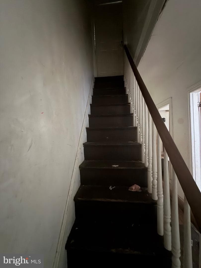514 E High photo 15