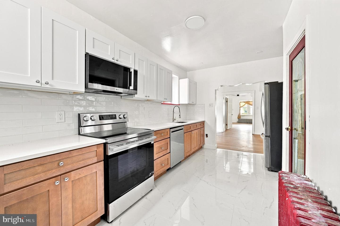 1030 E Chelten Avenue photo 8