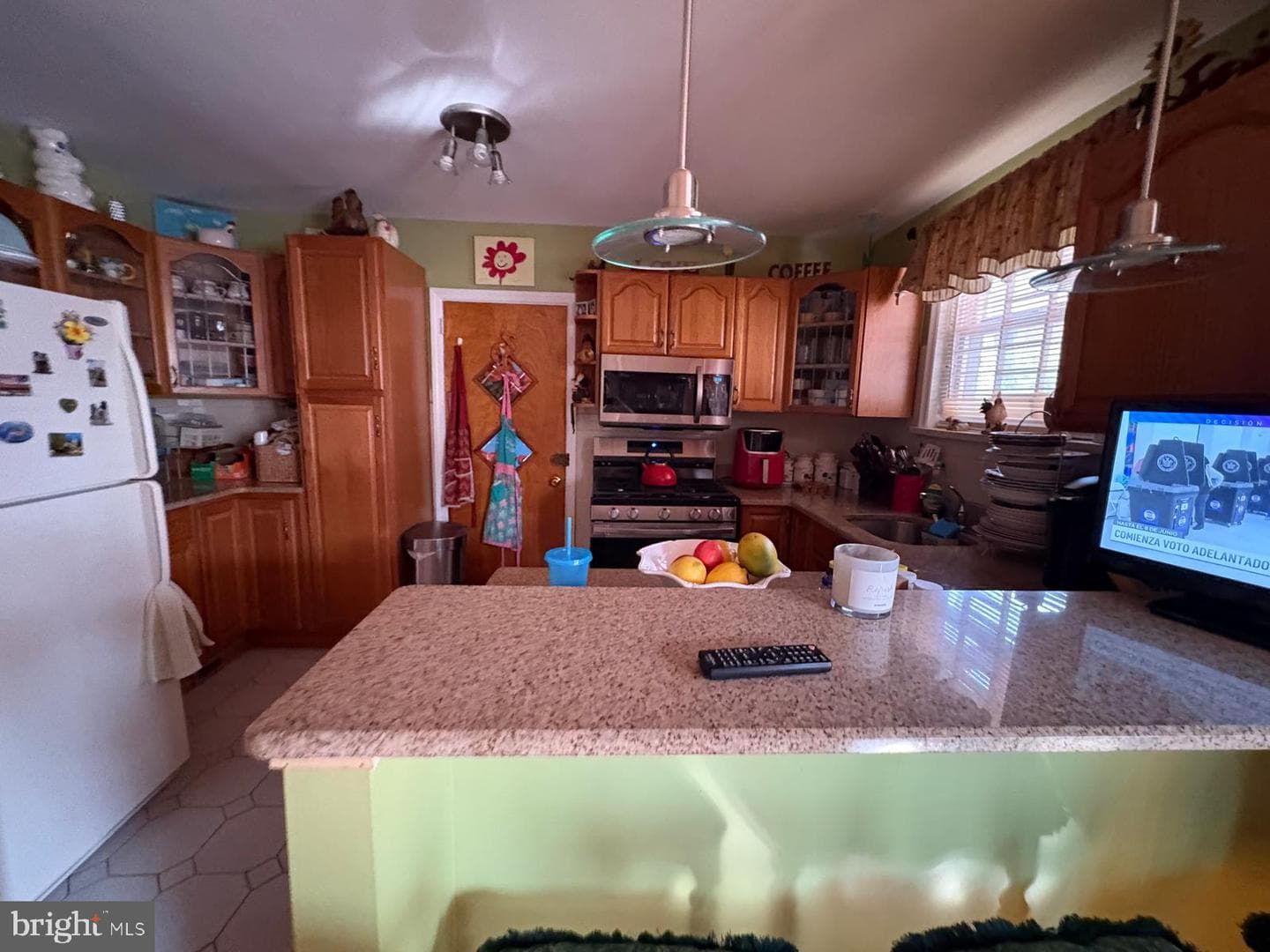 1214 Hale Street photo 19