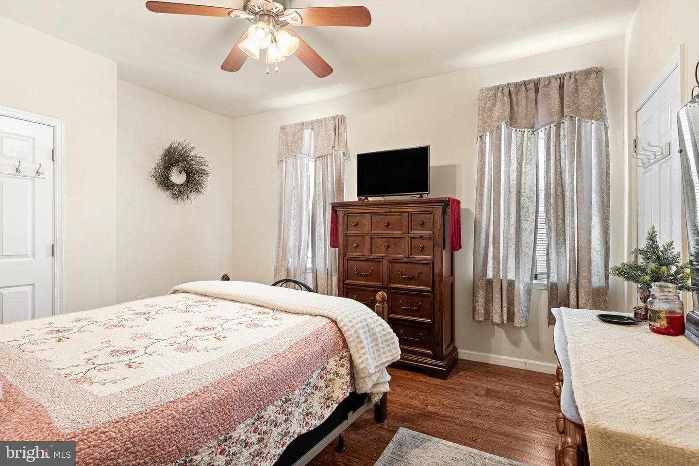 1352 Marlborough Street photo 24