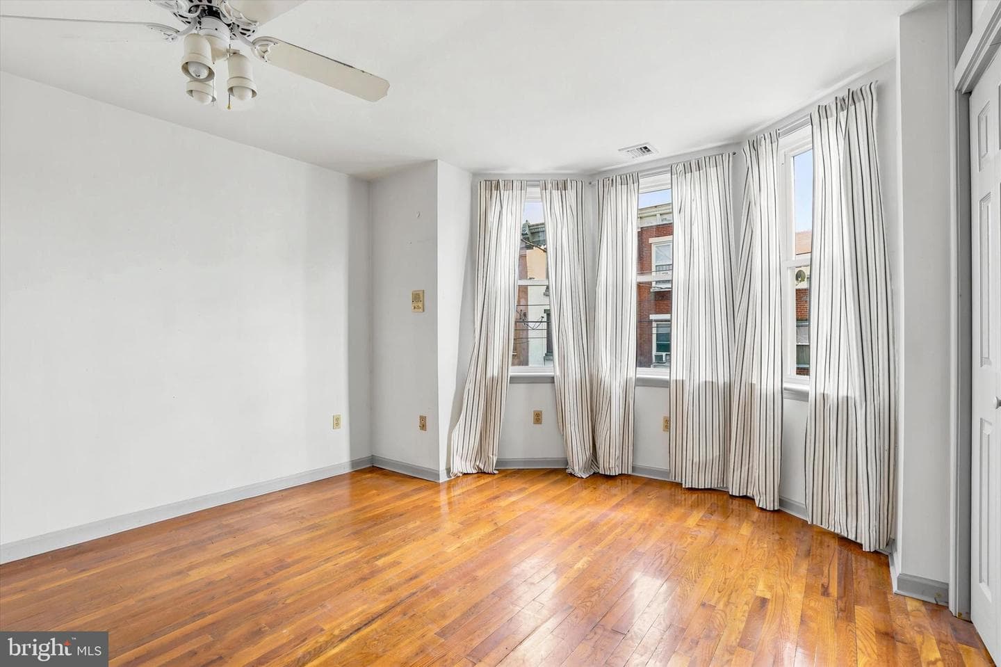 523-525 Mifflin Street photo 35