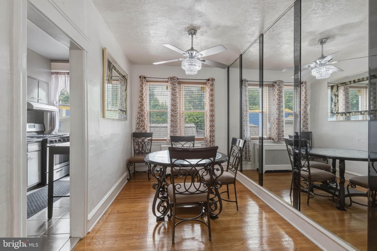 1653 W Mentor Street photo 10