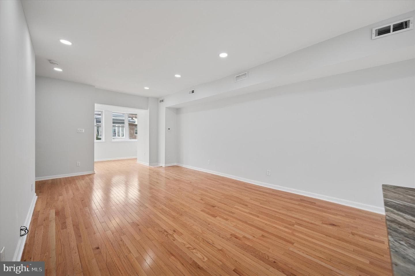 5921 Belmar Terrace photo 8