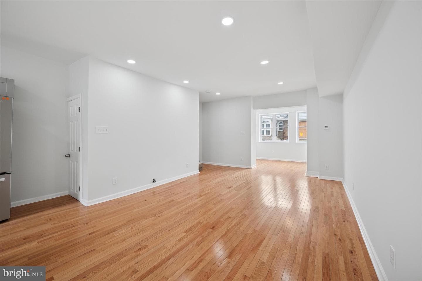 5921 Belmar Terrace photo 9
