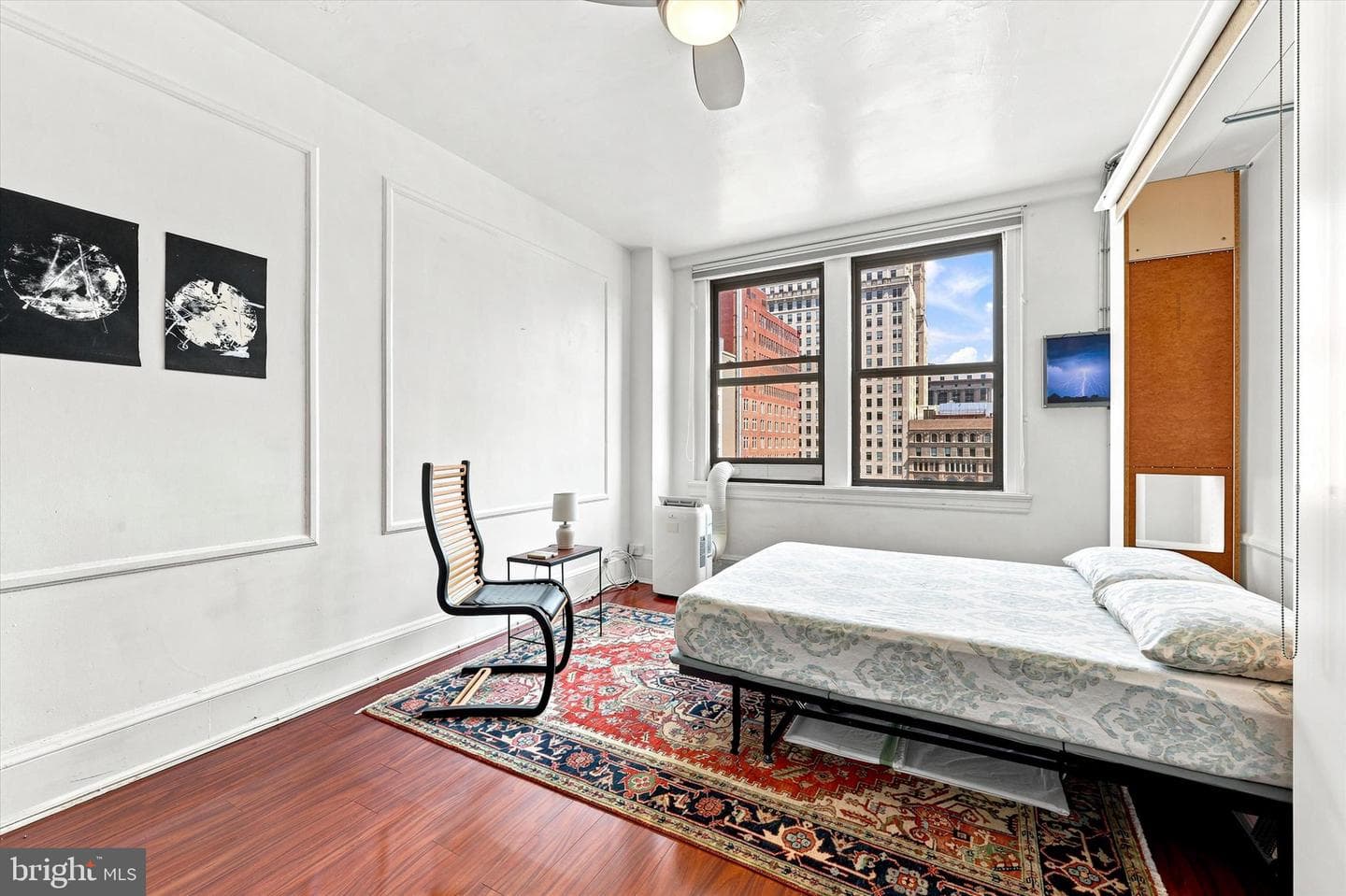 1324 Locust Street #1207 photo 3