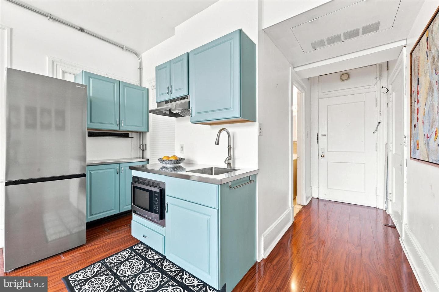 1324 Locust Street #1207 photo 4