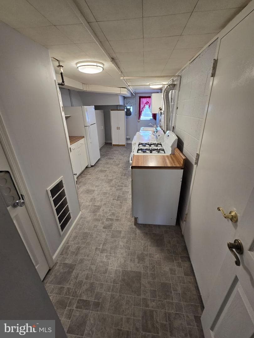 10222 Albemarle Lane photo 32