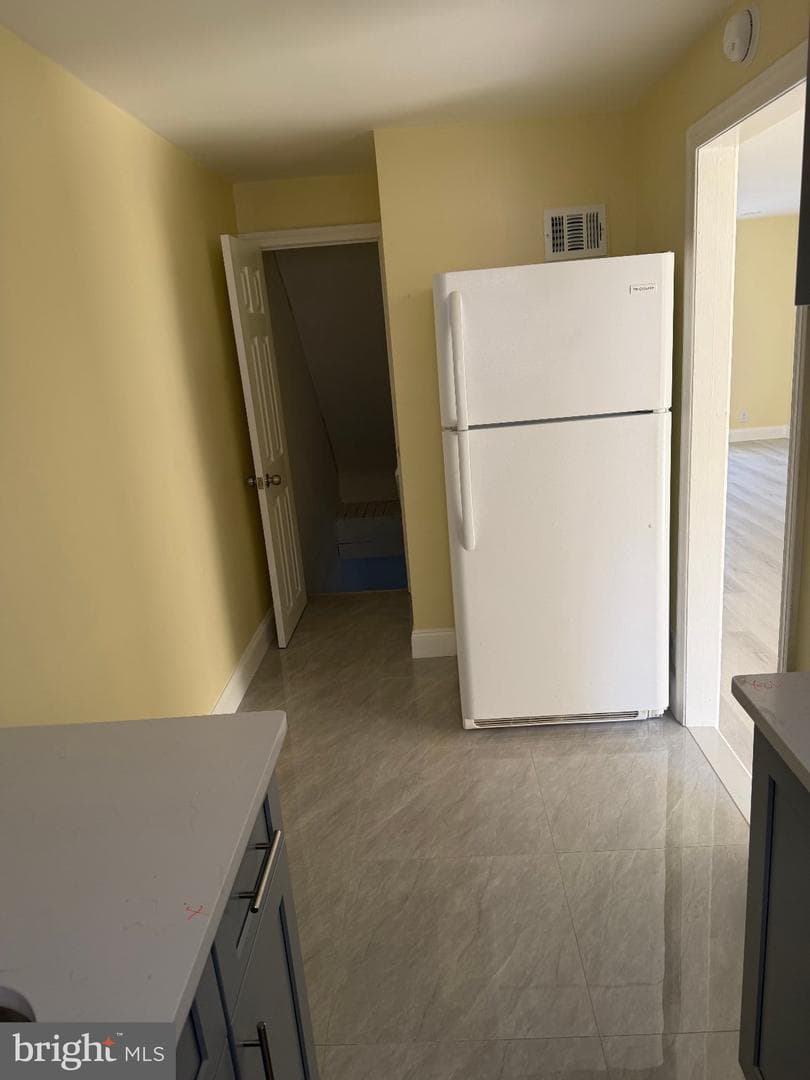 710 St Philadelphia Pa 19124 photo 3