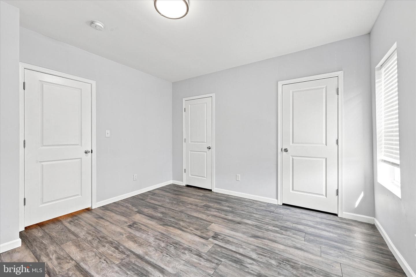 5360 Morris Street photo 23