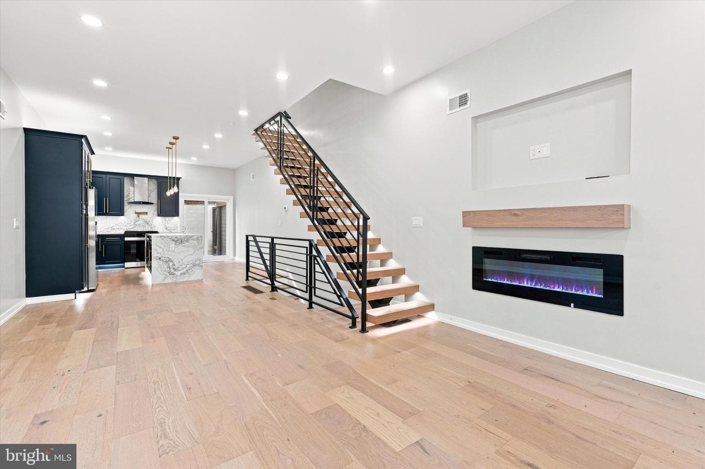 1235 S 26th Street photo 3