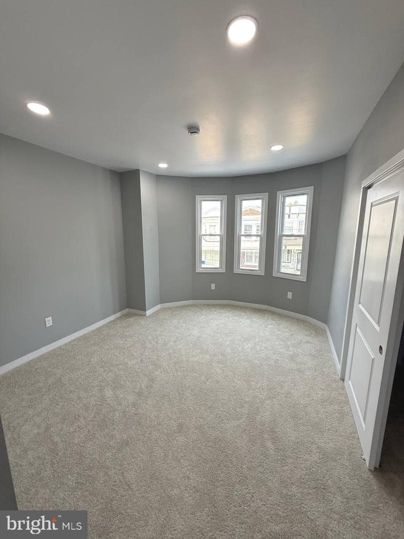 4621 N Camac Street photo 13