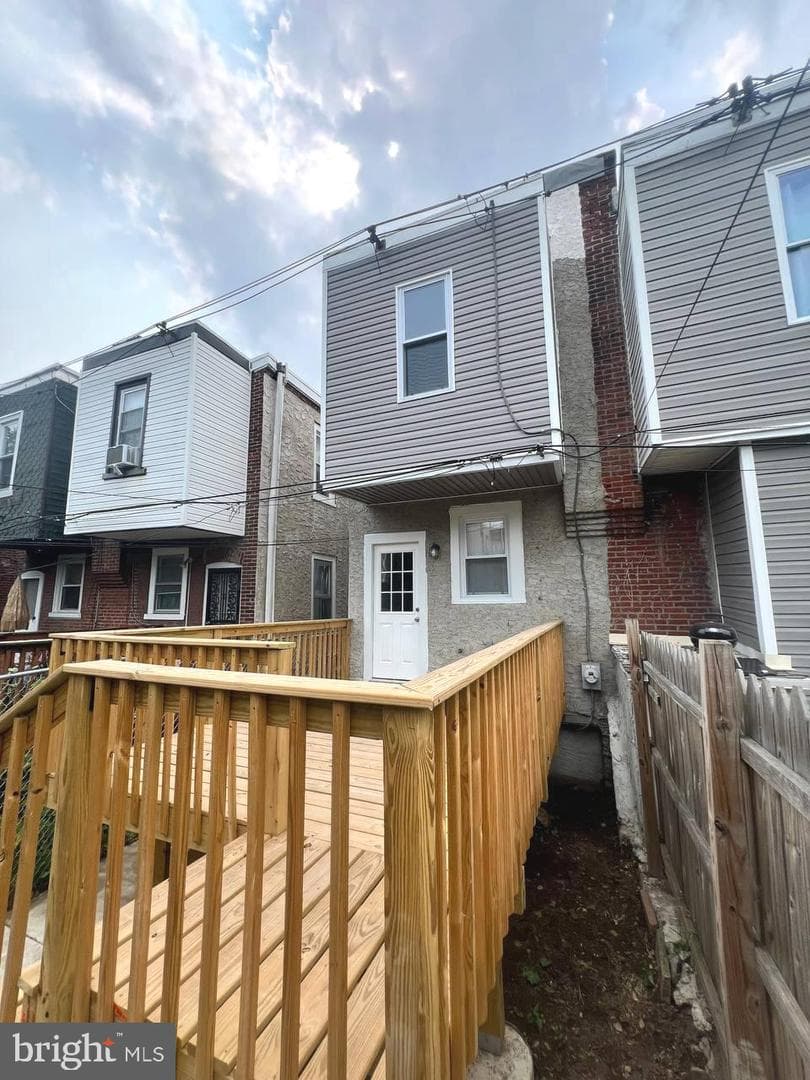 4621 N Camac Street photo 21