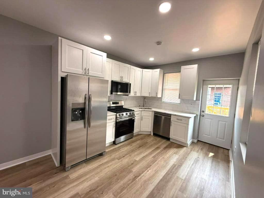 4621 N Camac Street photo 3