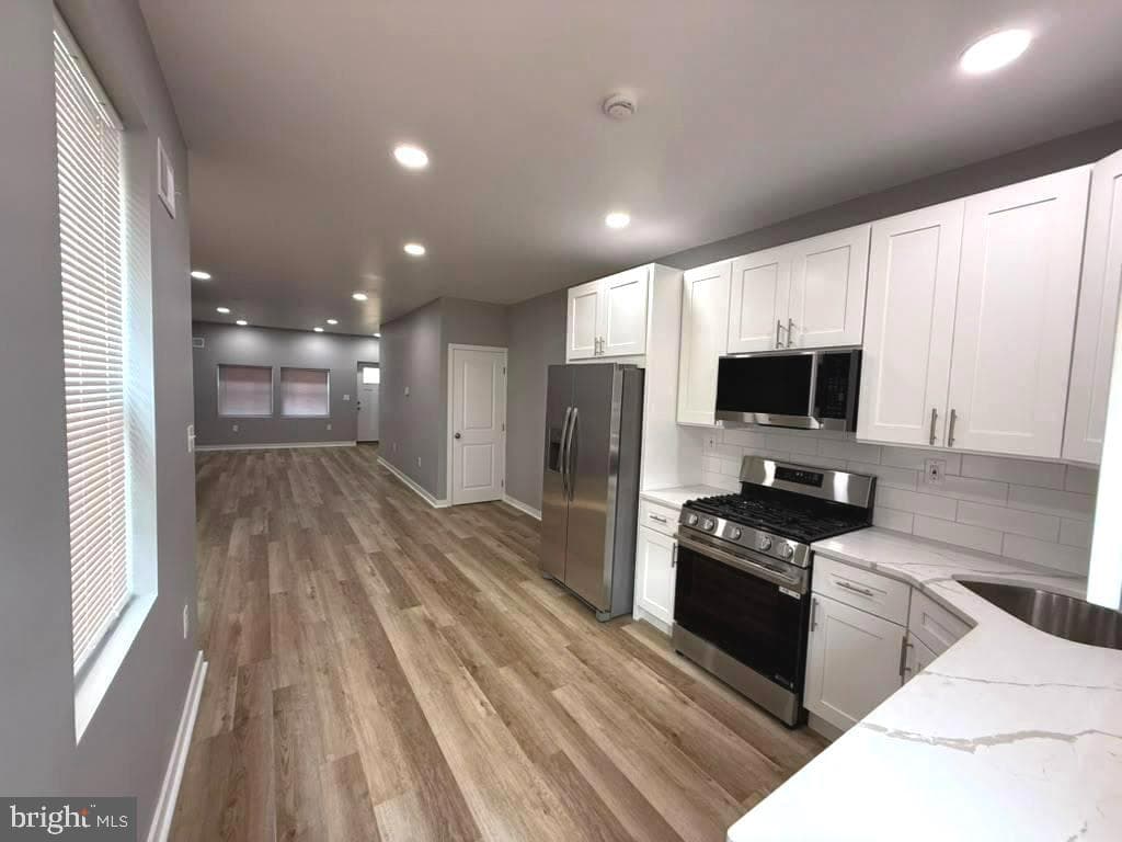 4621 N Camac Street photo 4