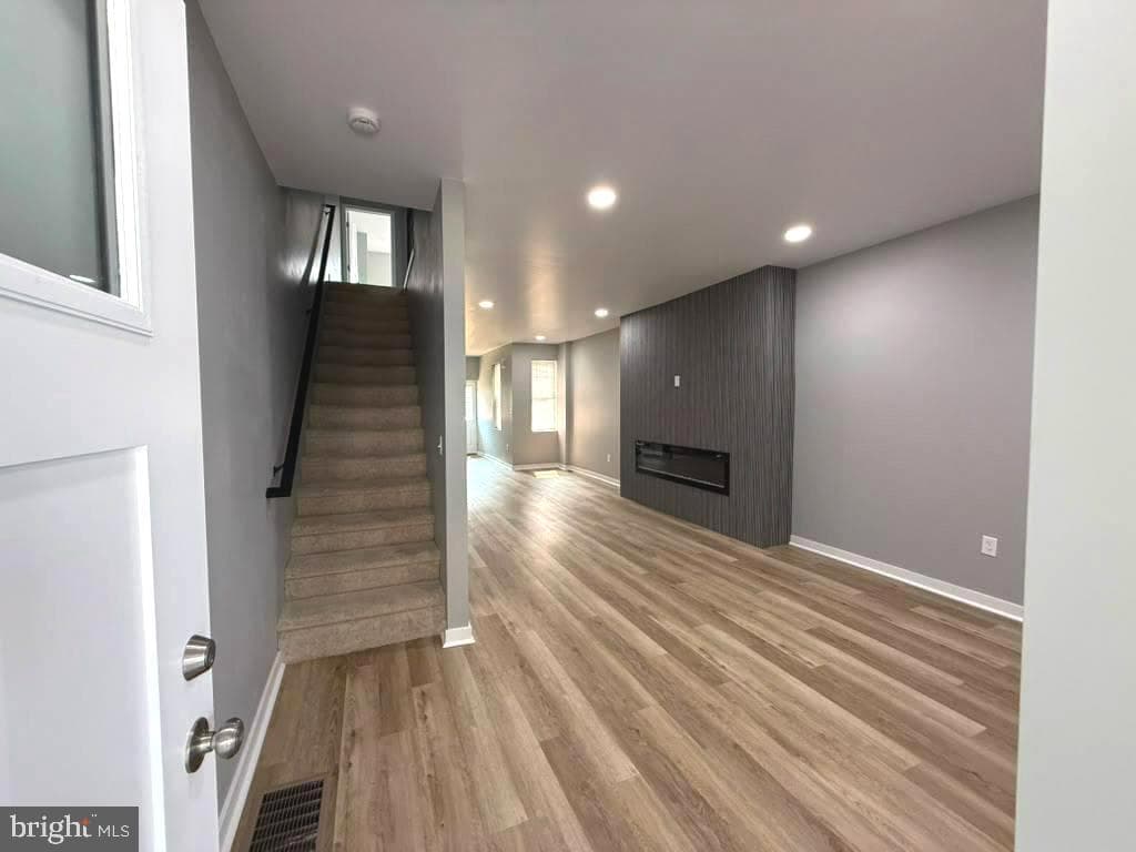 4621 N Camac Street photo 5