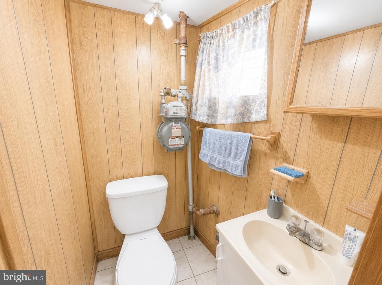 1221 Knorr Street photo 23