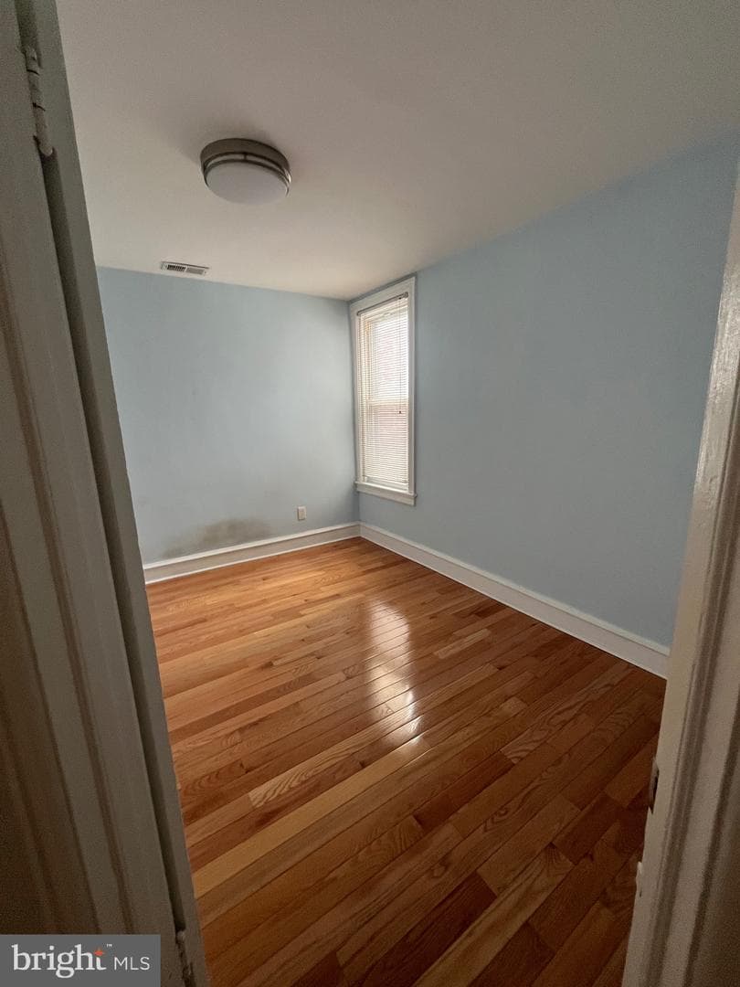 5229 Tabor Road photo 14