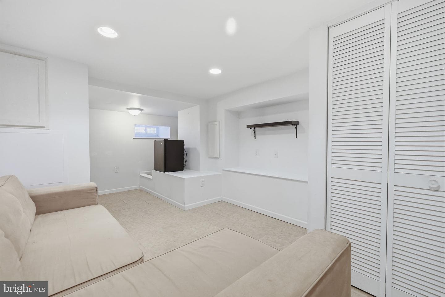 2505 S Philip Street photo 20