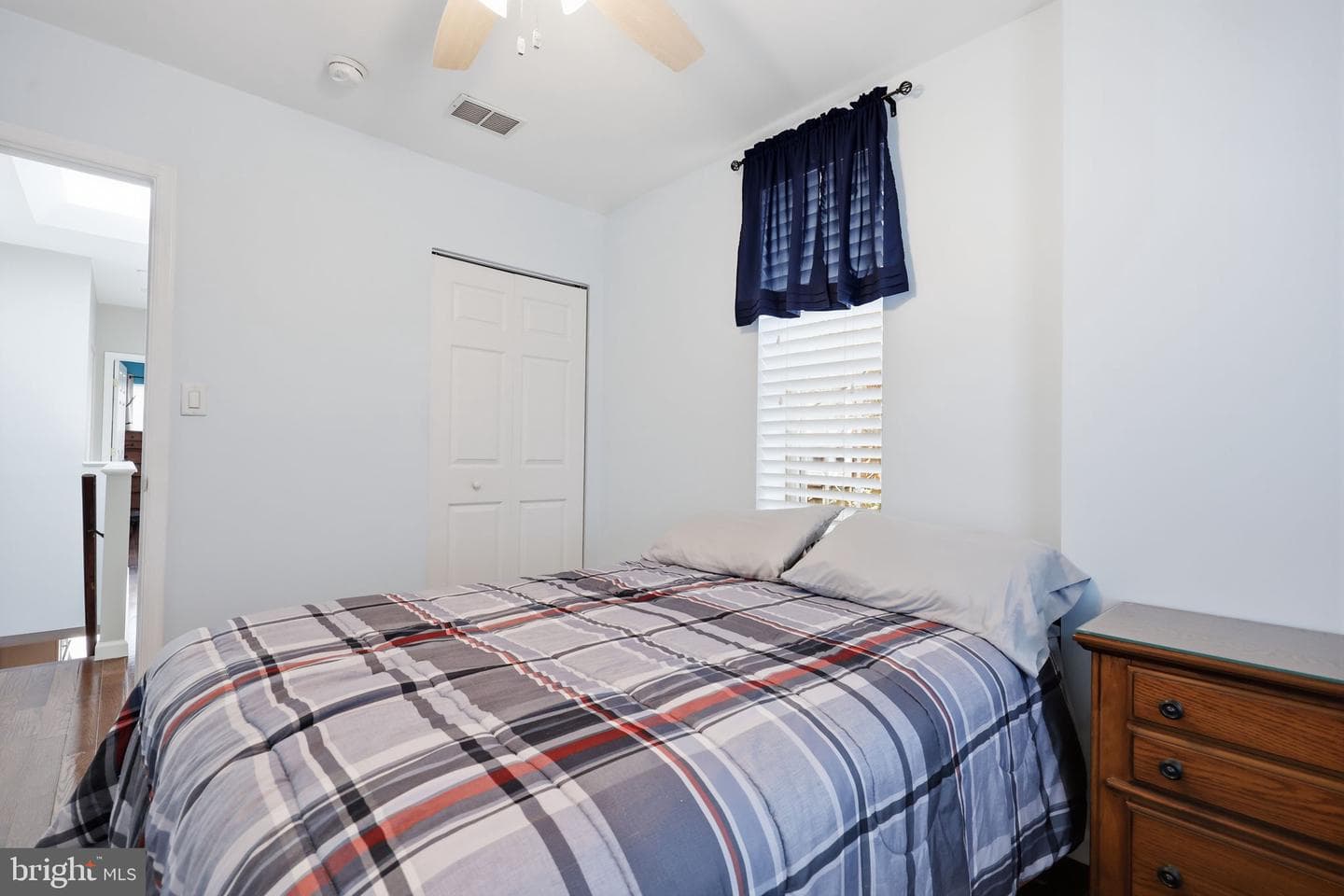 2505 S Philip Street photo 22