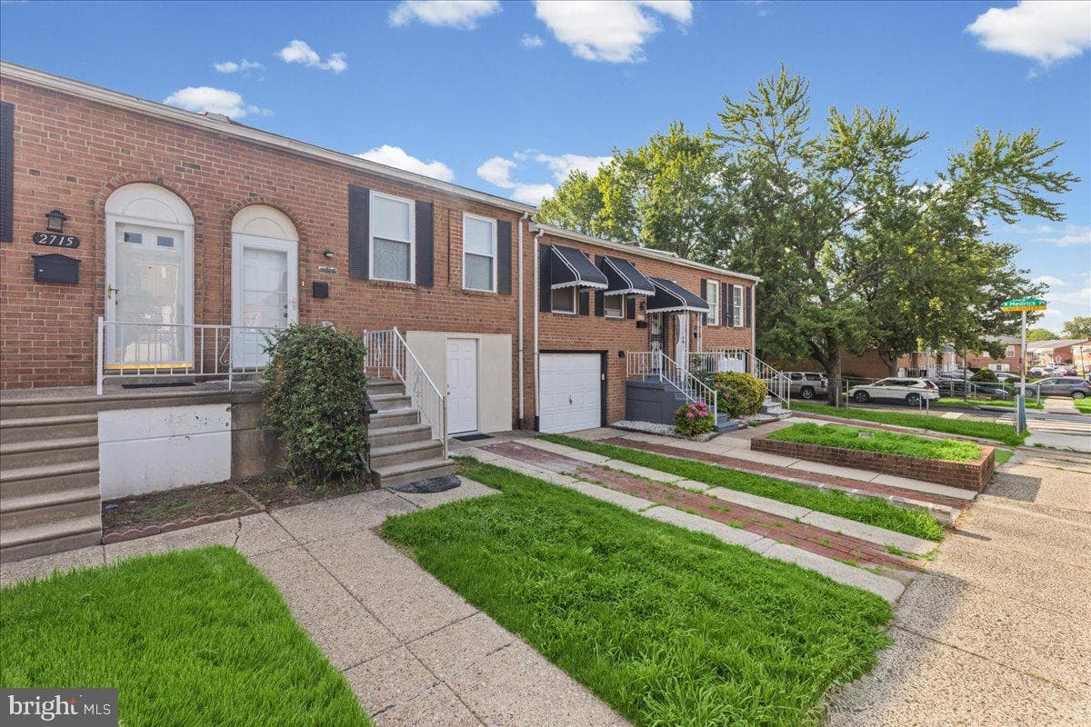 2717 Plover Street photo 3