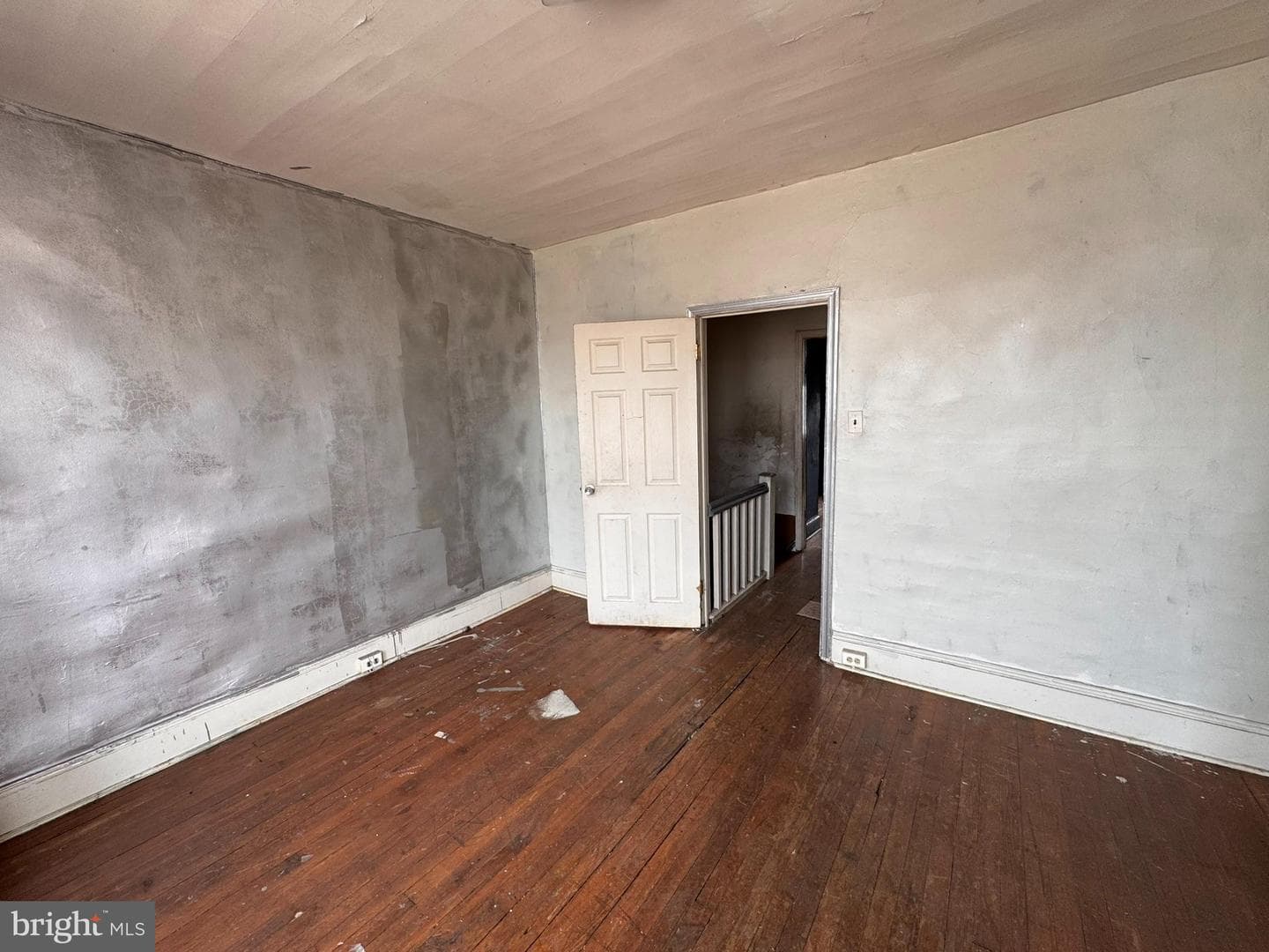 5538 Linmore Avenue photo 13