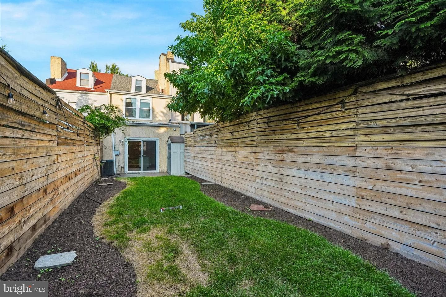 1232 Crease Street photo 11