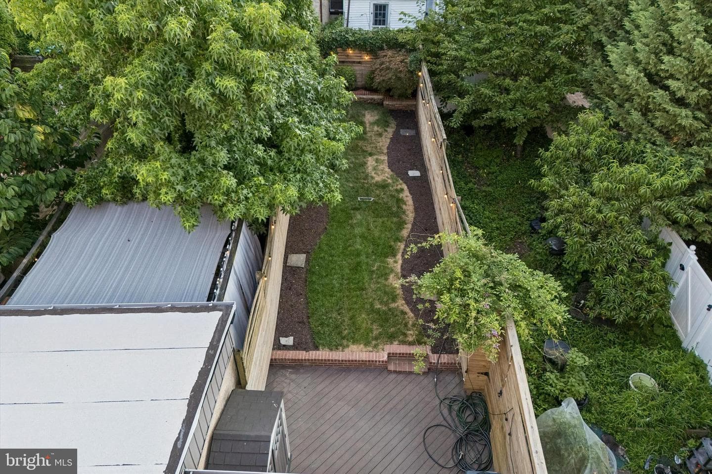 1232 Crease Street photo 35