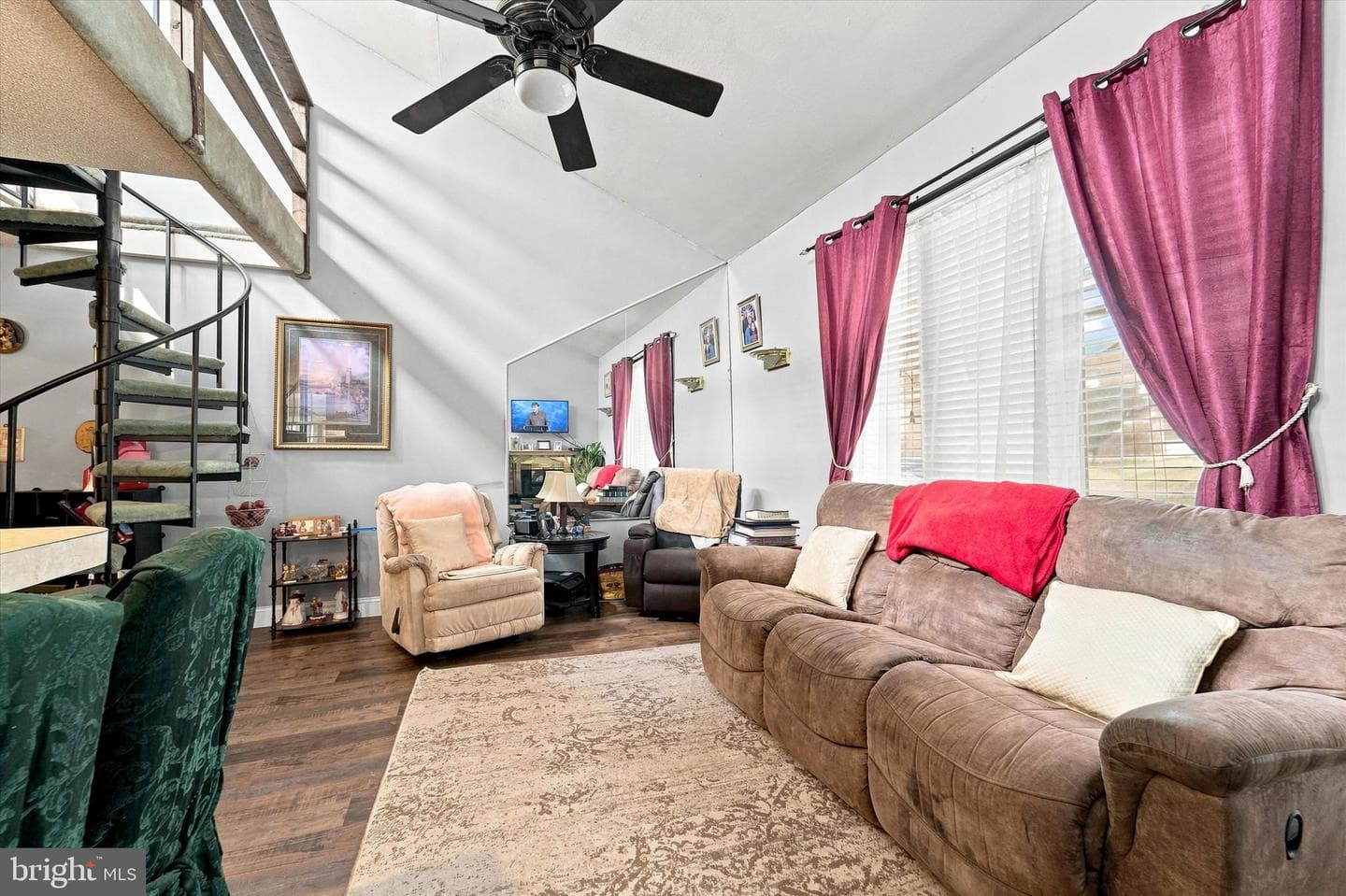 9209 Hegerman Street photo 3