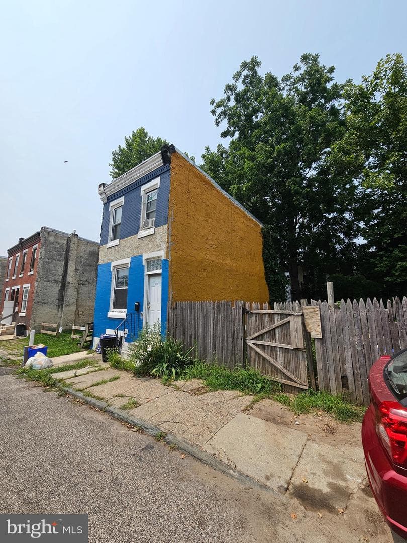 3830 N Camac Street photo 4