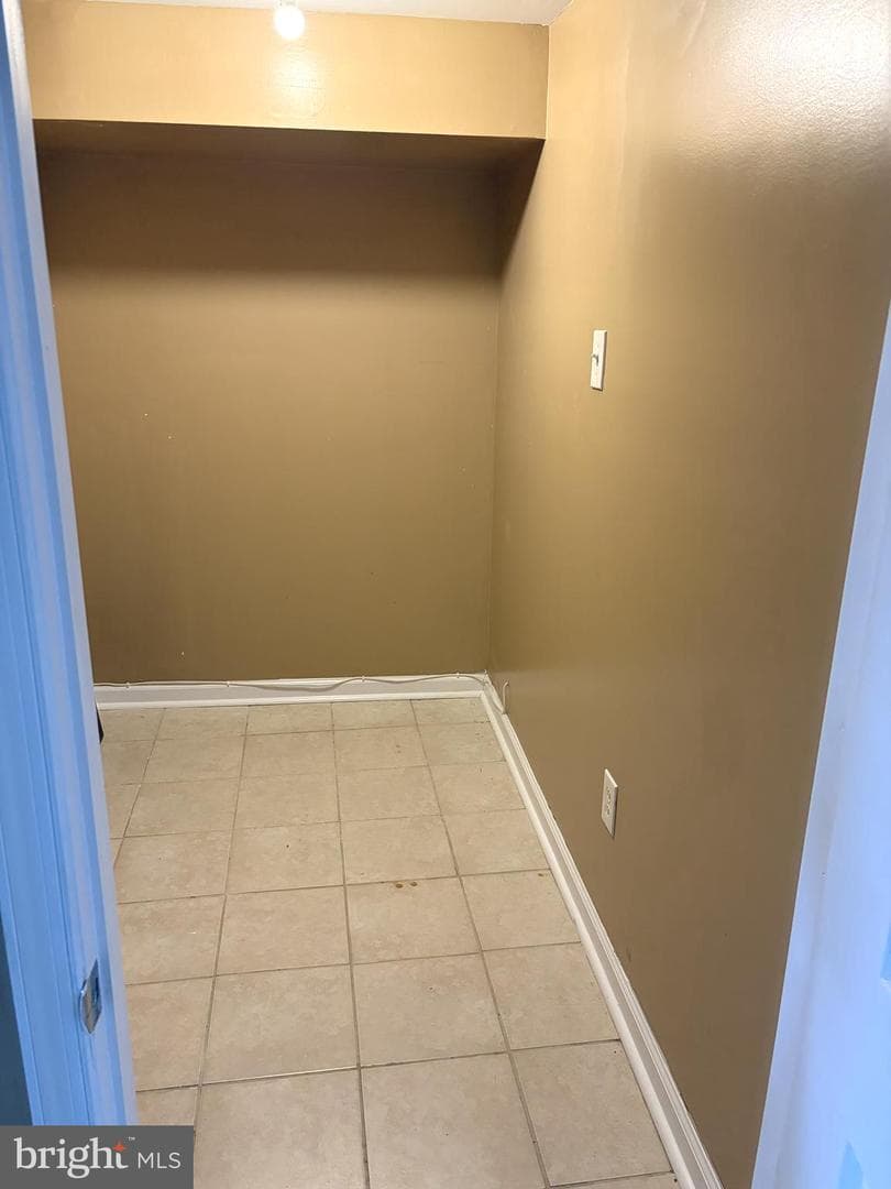 7240 Valley Avenue photo 15