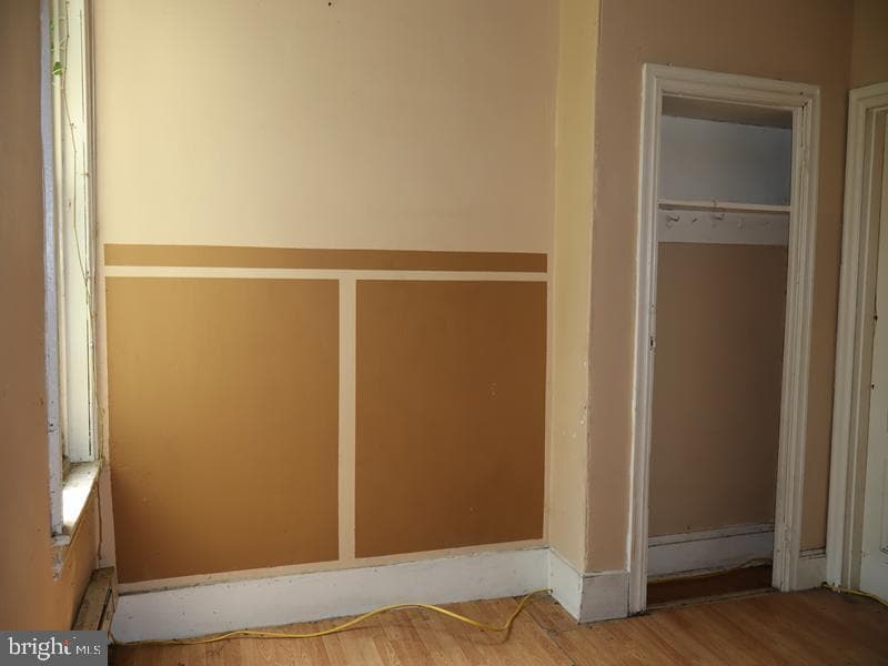2029 N Stillman Street photo 9