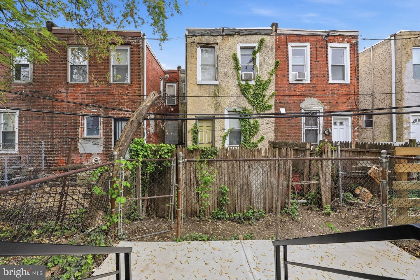 1322 S Lindenwood Street photo 32
