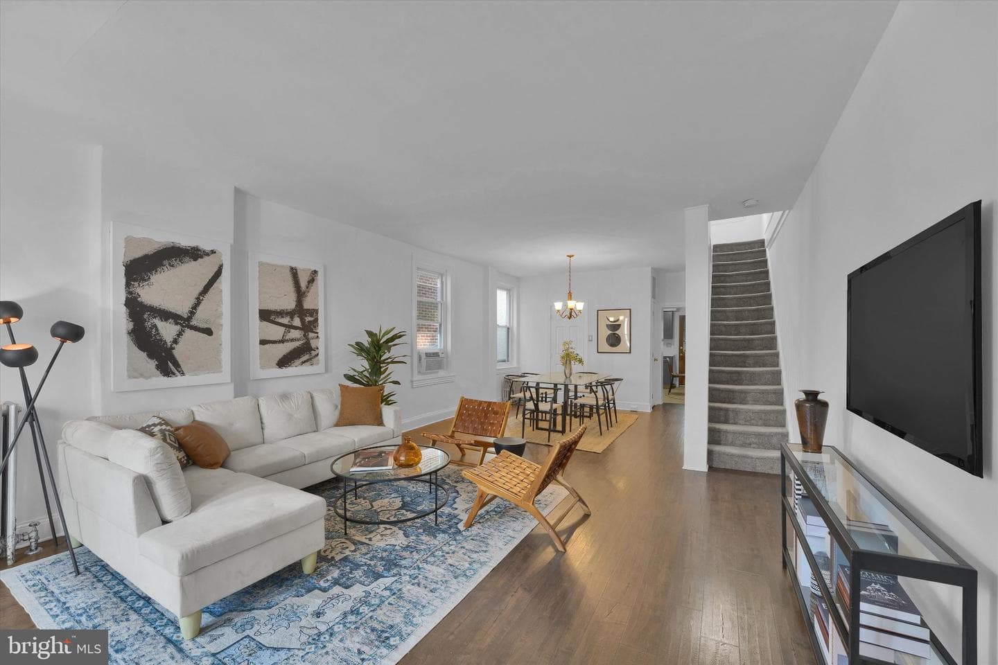 4135 Pechin Street photo 3