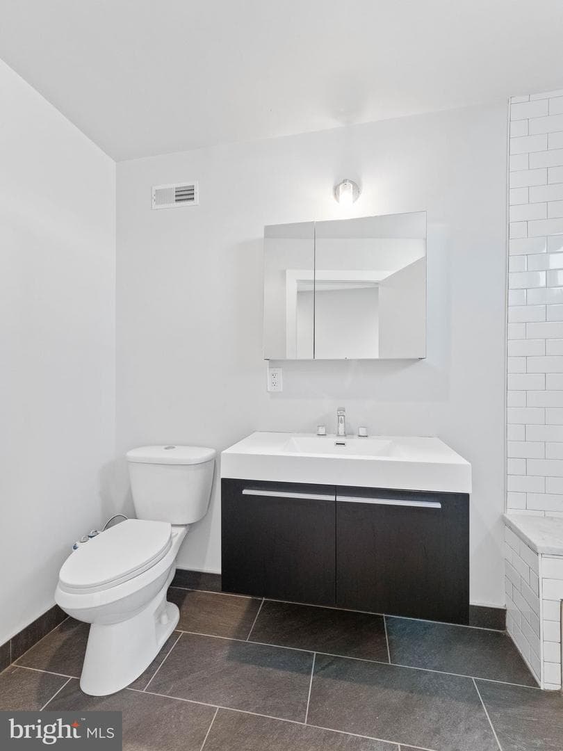 2225 Coral Street photo 18